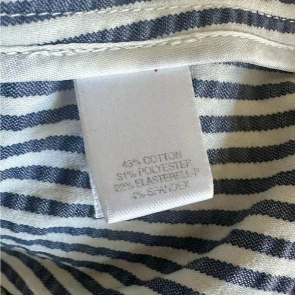 Quiet Luxury St. John Seersucker Navy & White Stripe Classic Blazer Jacket, 12 - Picture 9 of 9